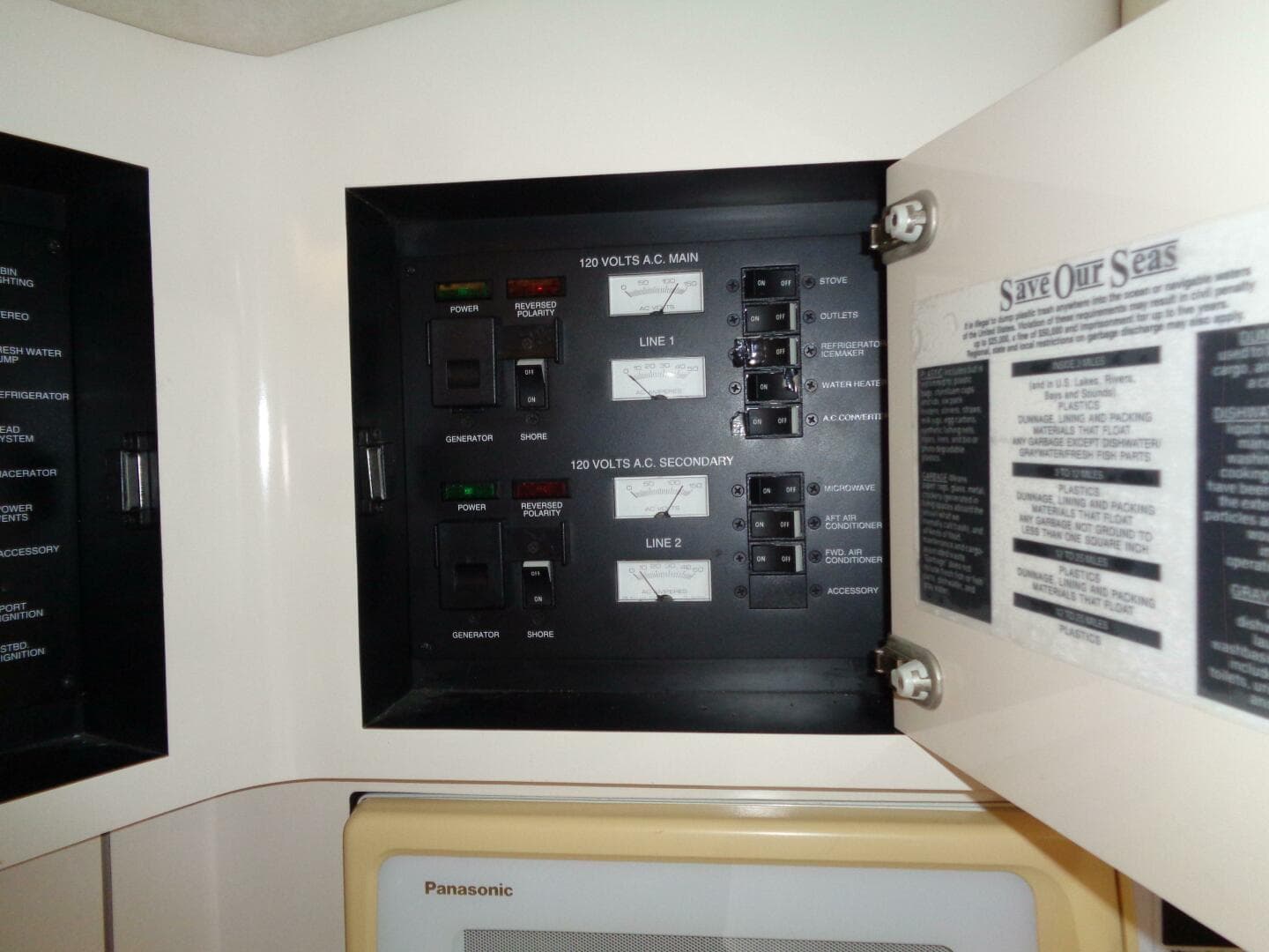 1997 Sea Ray 370 Sundancer