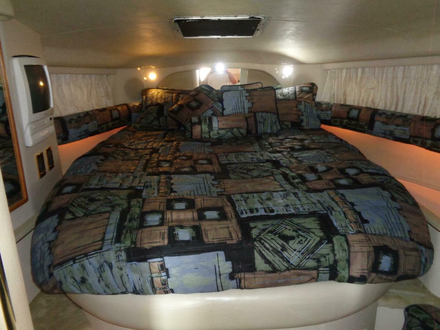 1997 Sea Ray 370 Sundancer