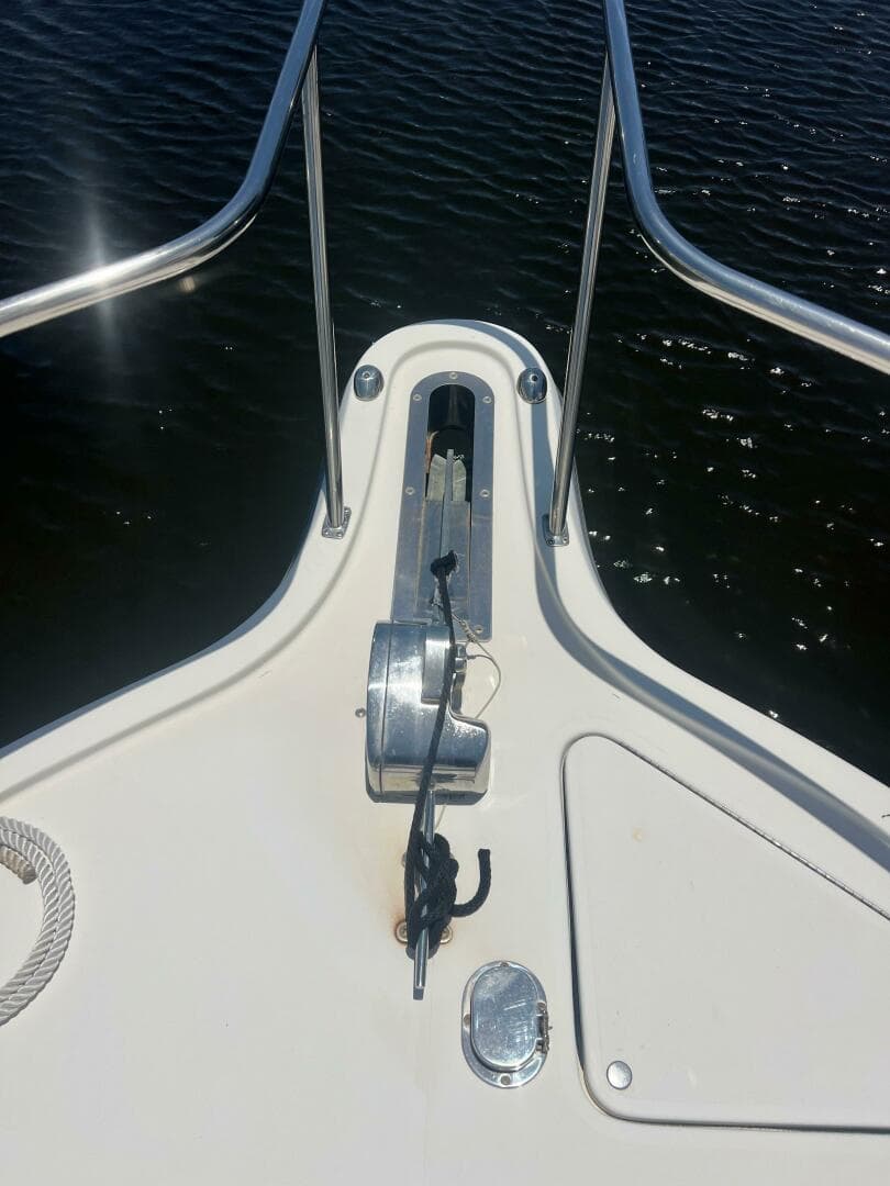 1997 Pursuit 3000 Offshore Express