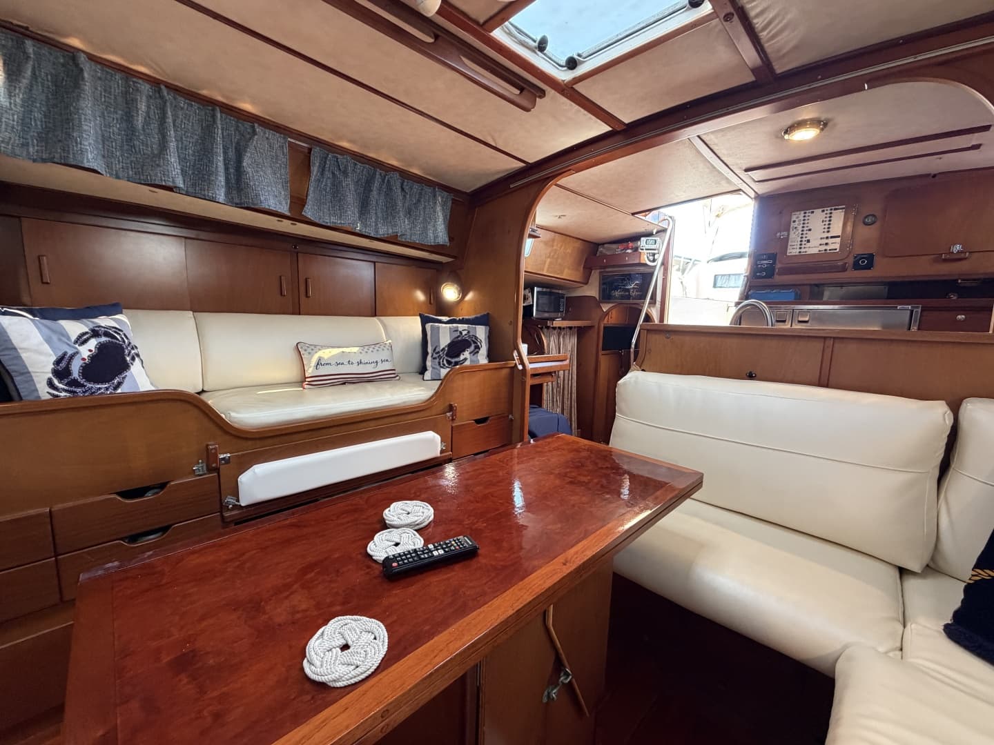 1980 Amel Mango 52