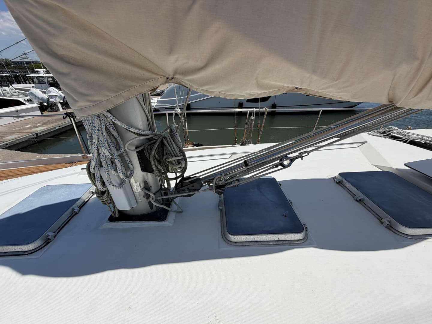 1980 Amel Mango 52
