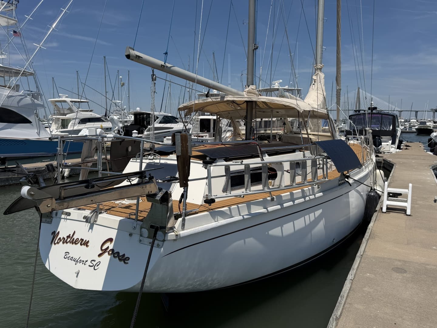 1980 Amel Mango 52