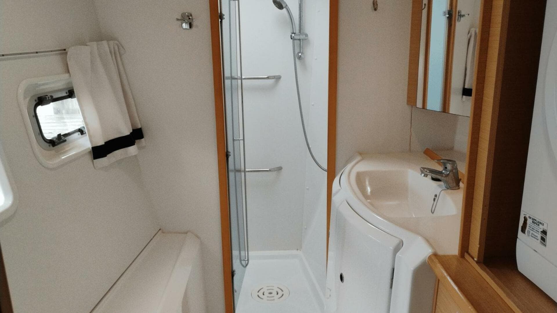 2008 Lagoon 420 Owner's Version