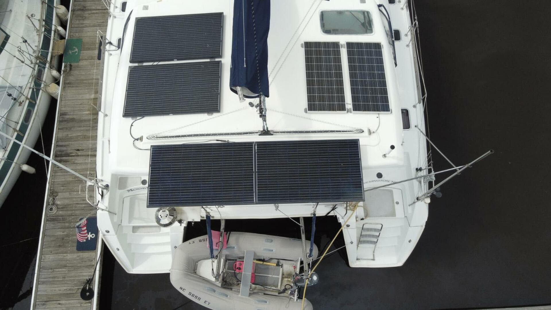 2008 Lagoon 420 Owner's Version