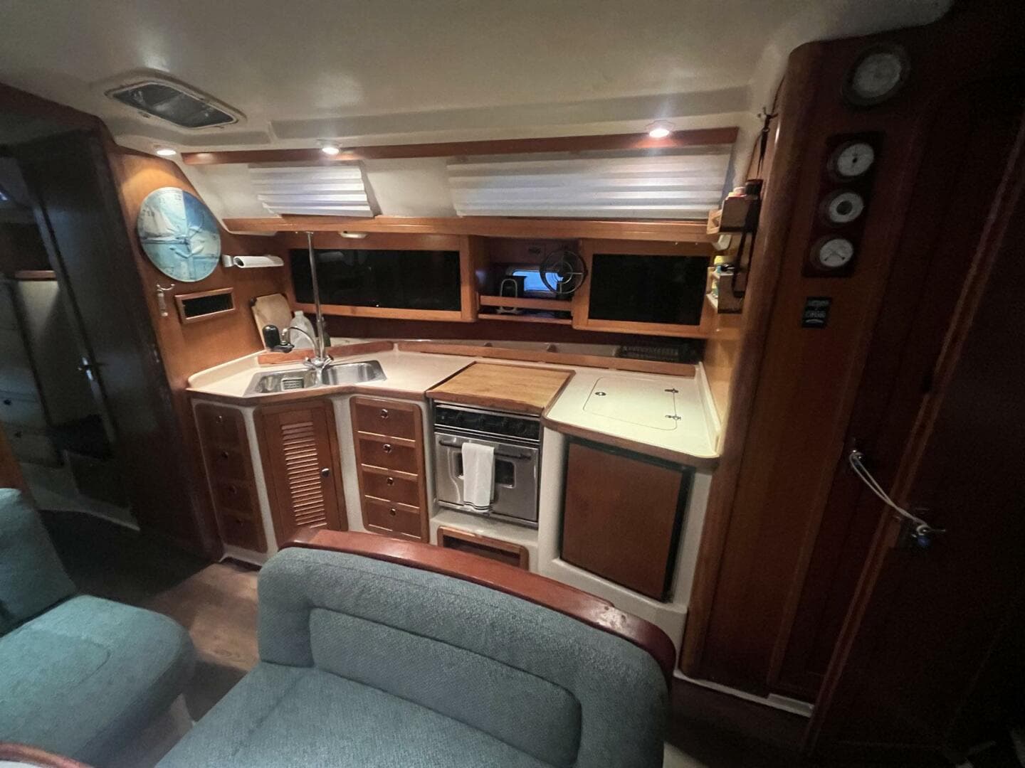 1999 Catalina 42 MK II