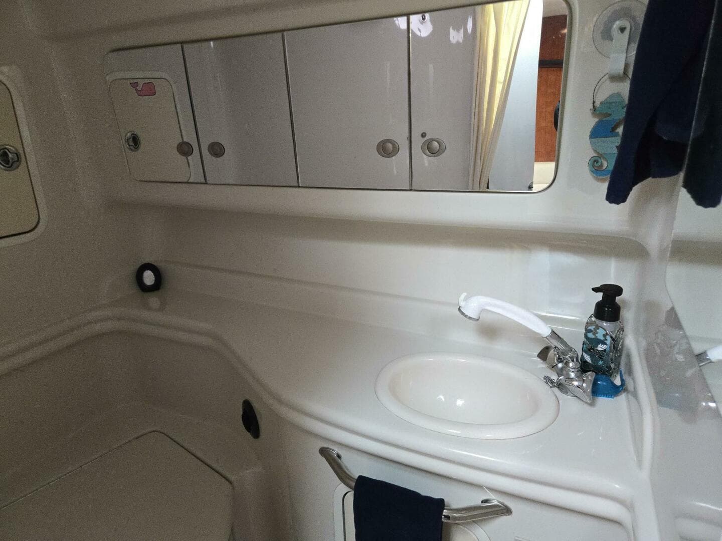 2006 Sea Ray 320 Sundancer