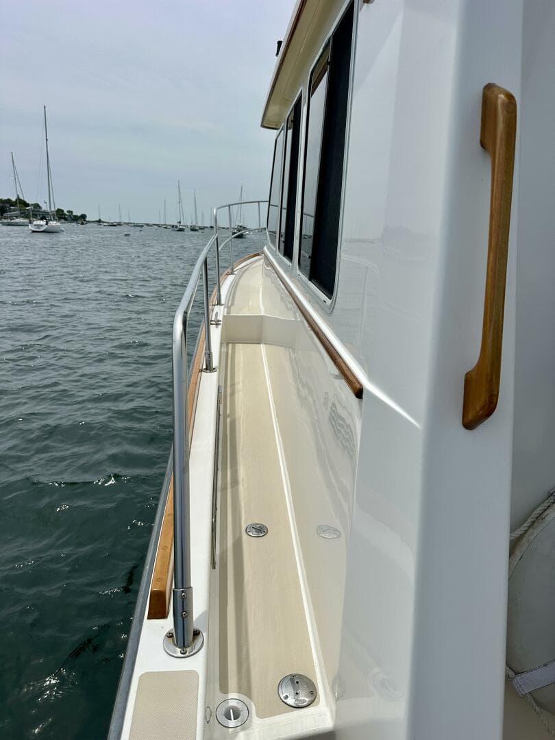 Side Deck   Port