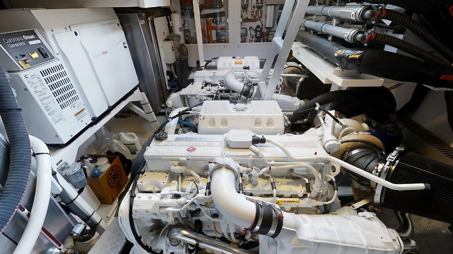 RELENTLESS 56'/ 17.06m 2018 Prestige