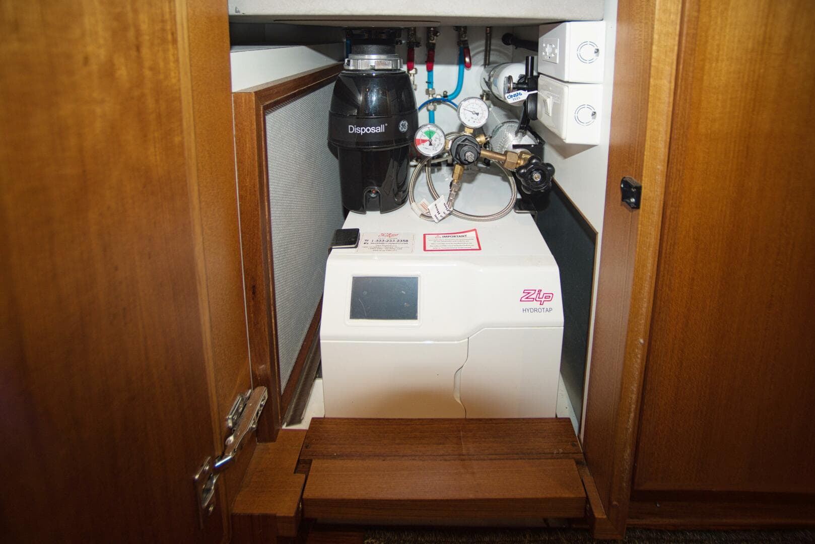 2023 Marlow Explorer 70E-CB