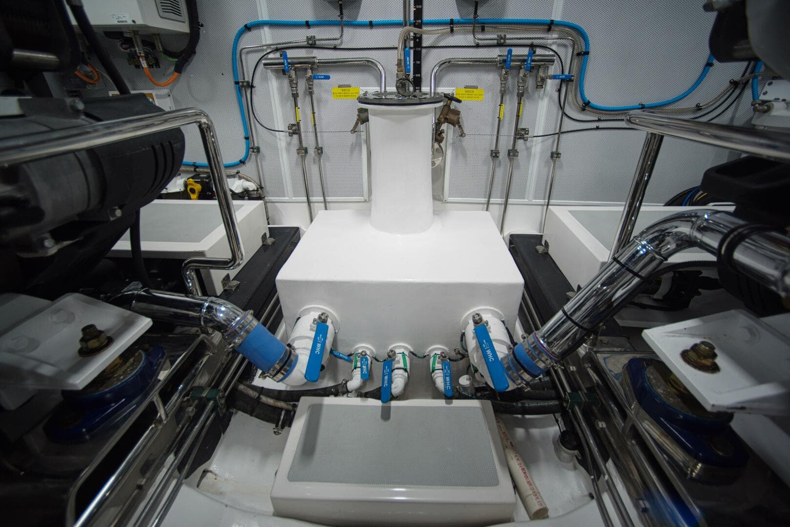 2023 Marlow Explorer 70E-CB