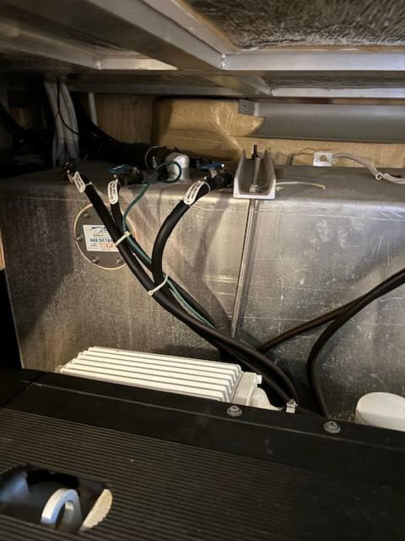 2006 Carver 43 Motor Yacht