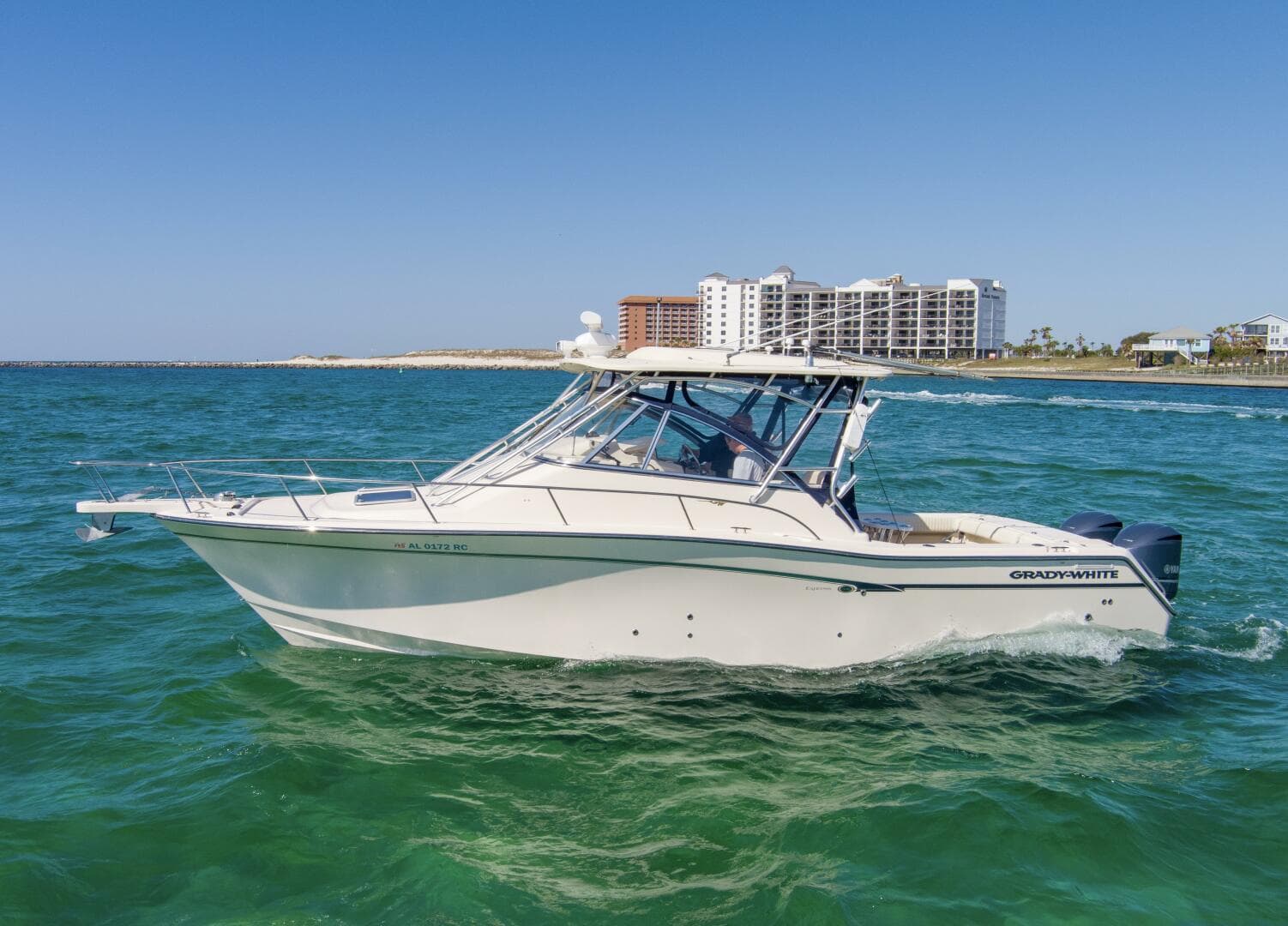 2009 33 Grady White 330 No Name Port Side