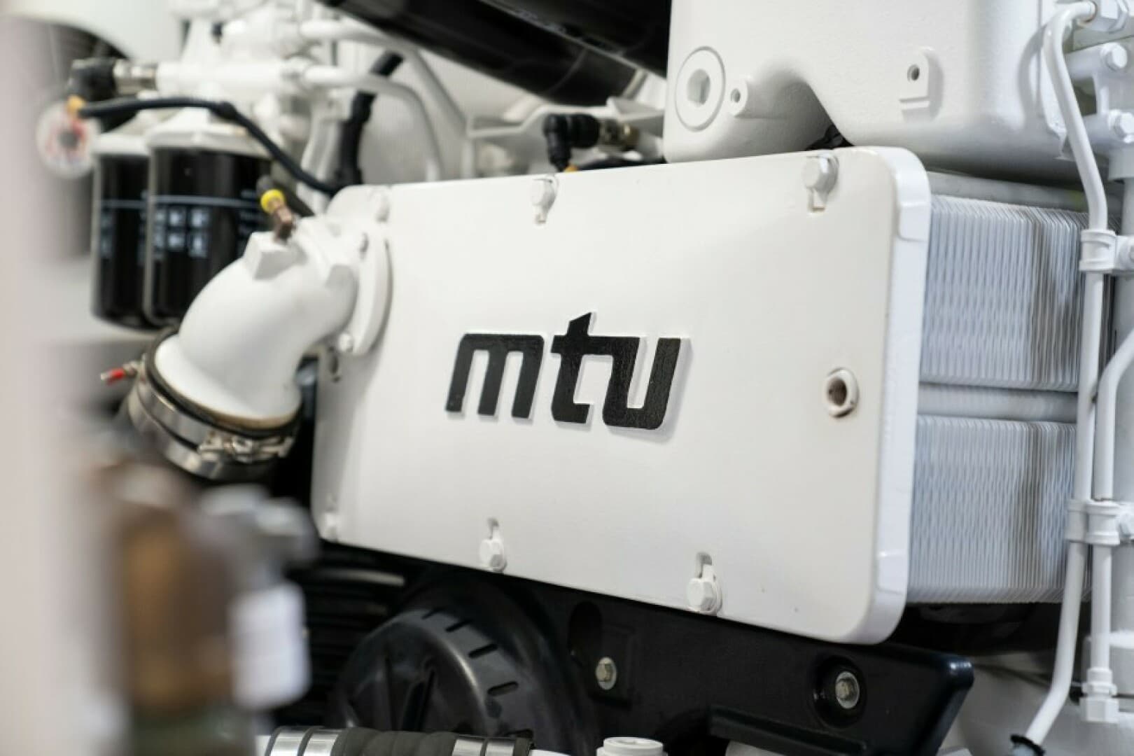 2018 Viking 72 Convertible - Wrapped Up