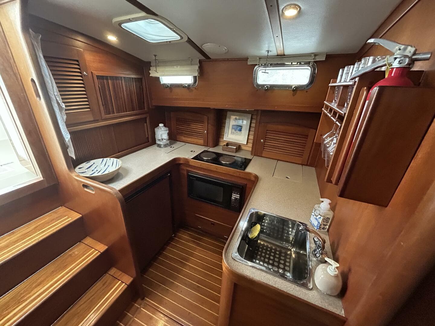 1999 Sabreline Express