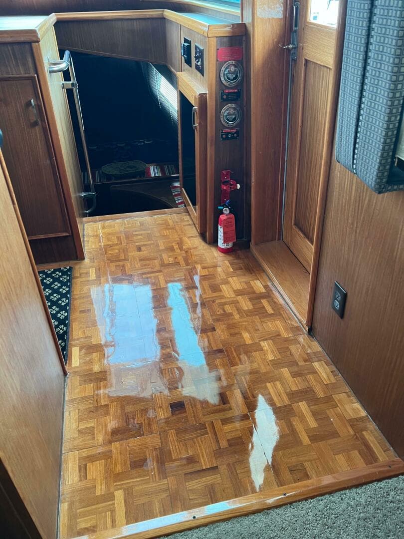 1984 Hatteras 61 CPMY