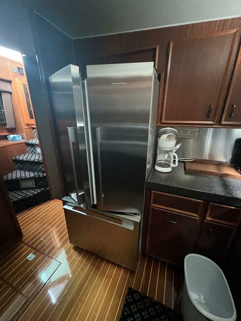 1984 Hatteras 61 CPMY