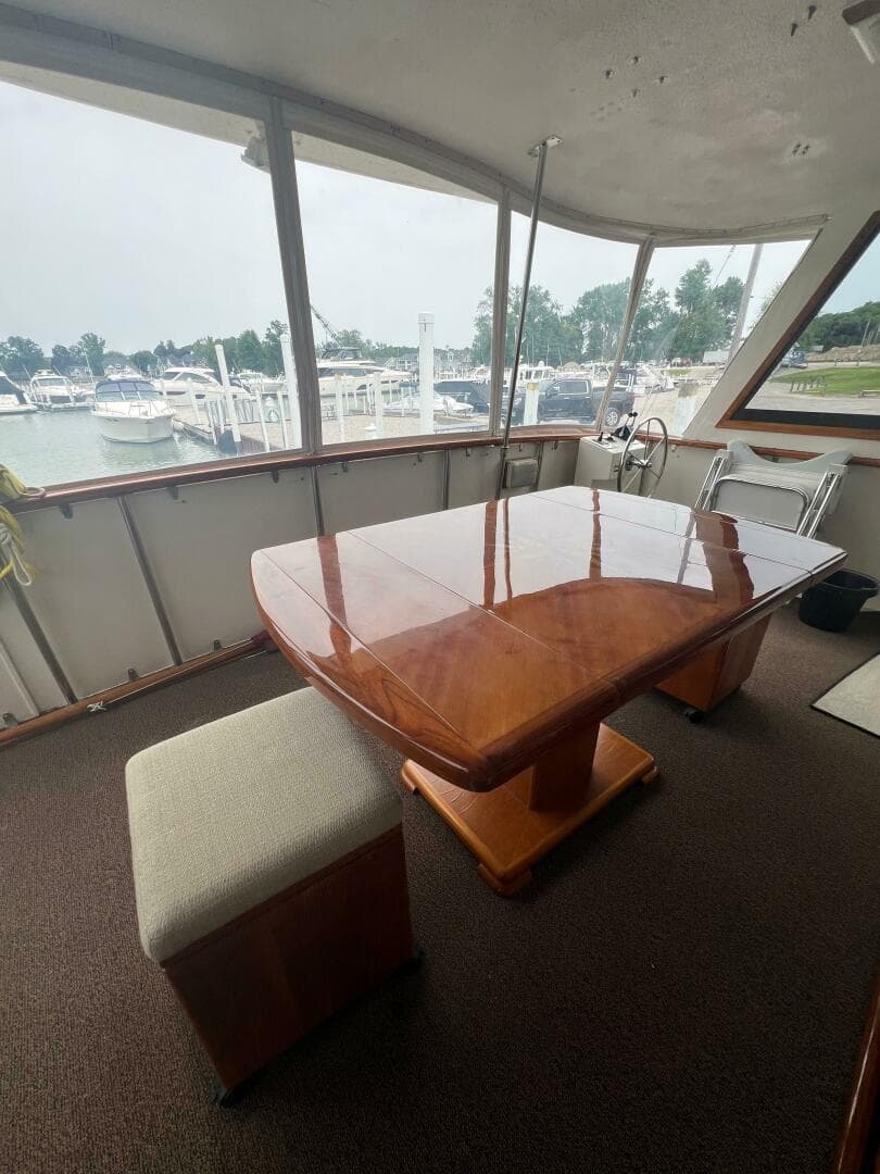 1984 Hatteras 61 CPMY