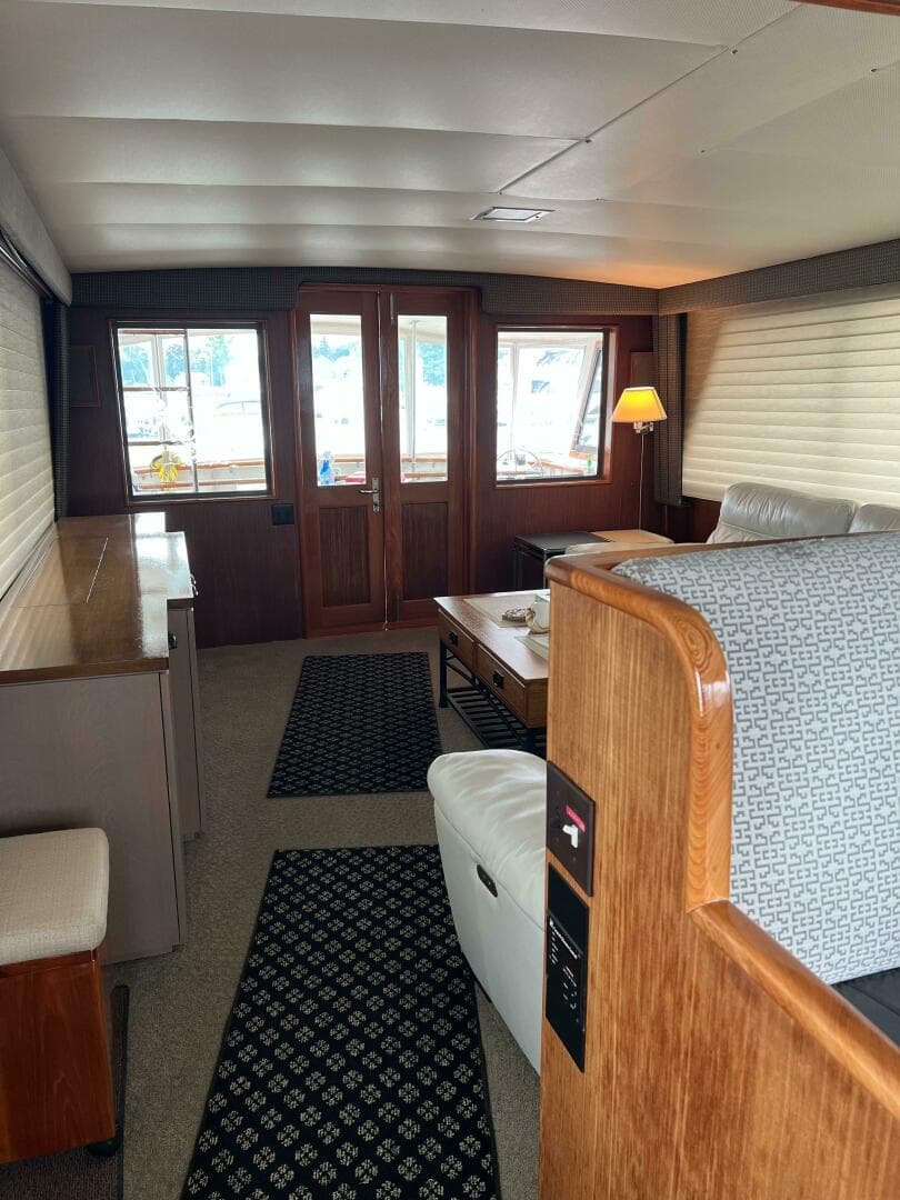 1984 Hatteras 61 CPMY