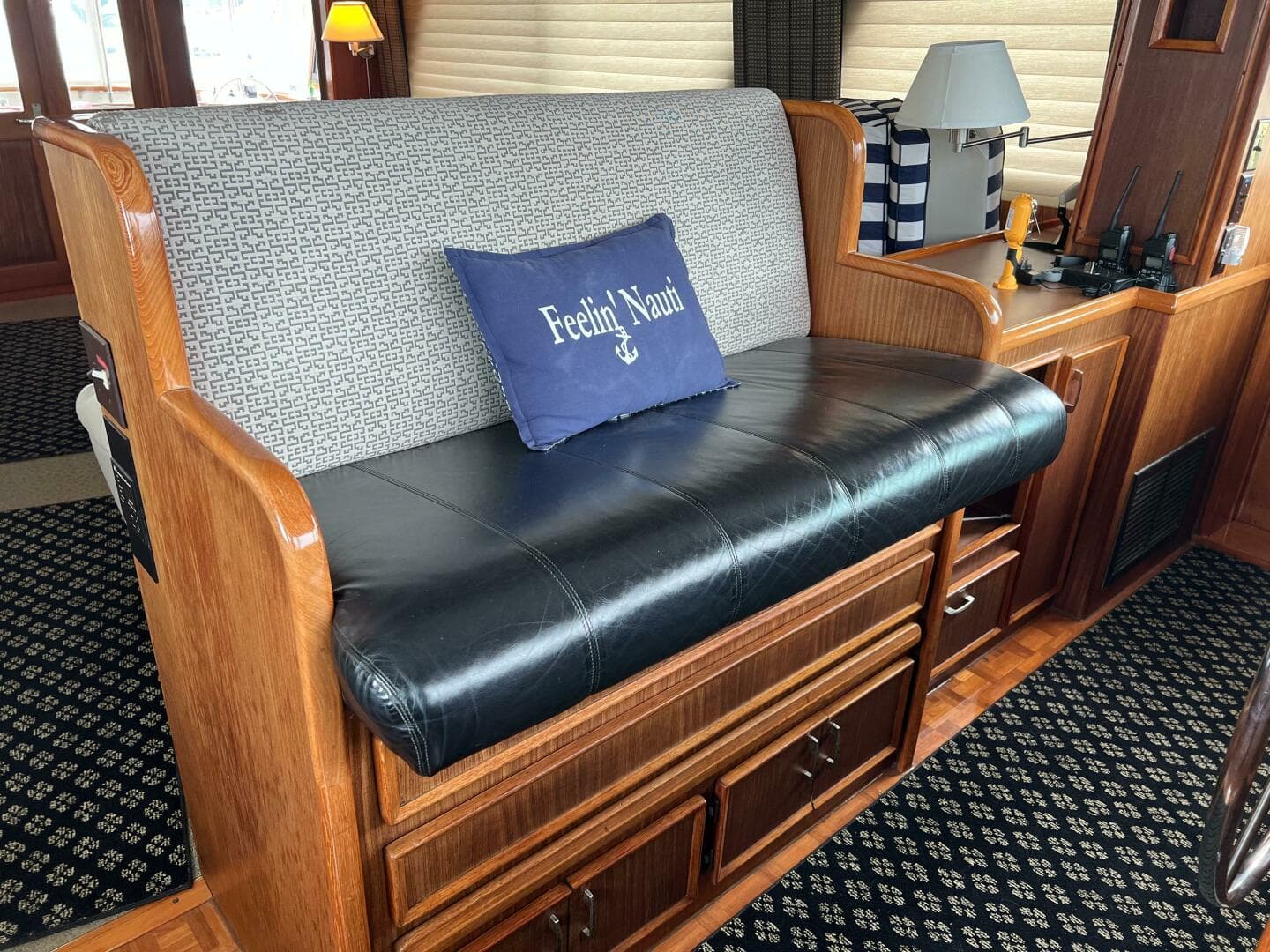 1984 Hatteras 61 CPMY