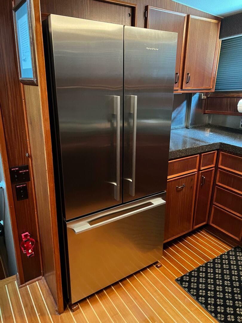 1984 Hatteras 61 CPMY