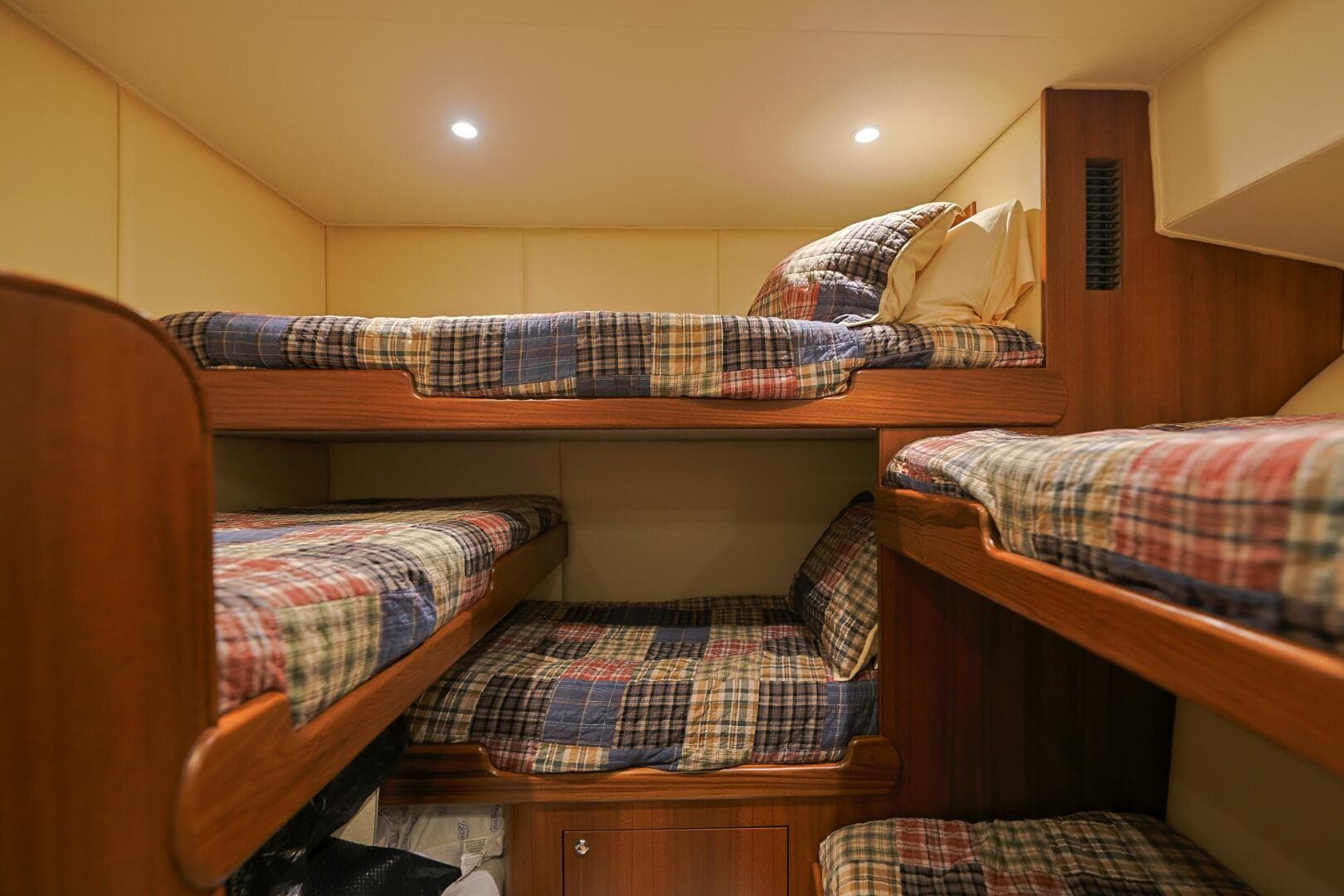 2014 Blackwell 62 Convertible