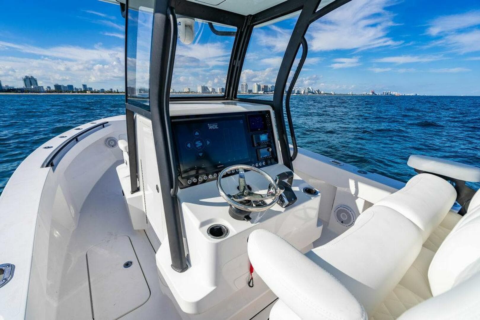 2026 Reef Runner 280