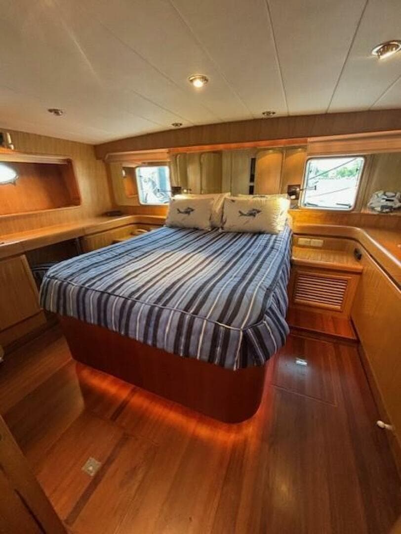 1994 Johnson High Tech 56' Euro