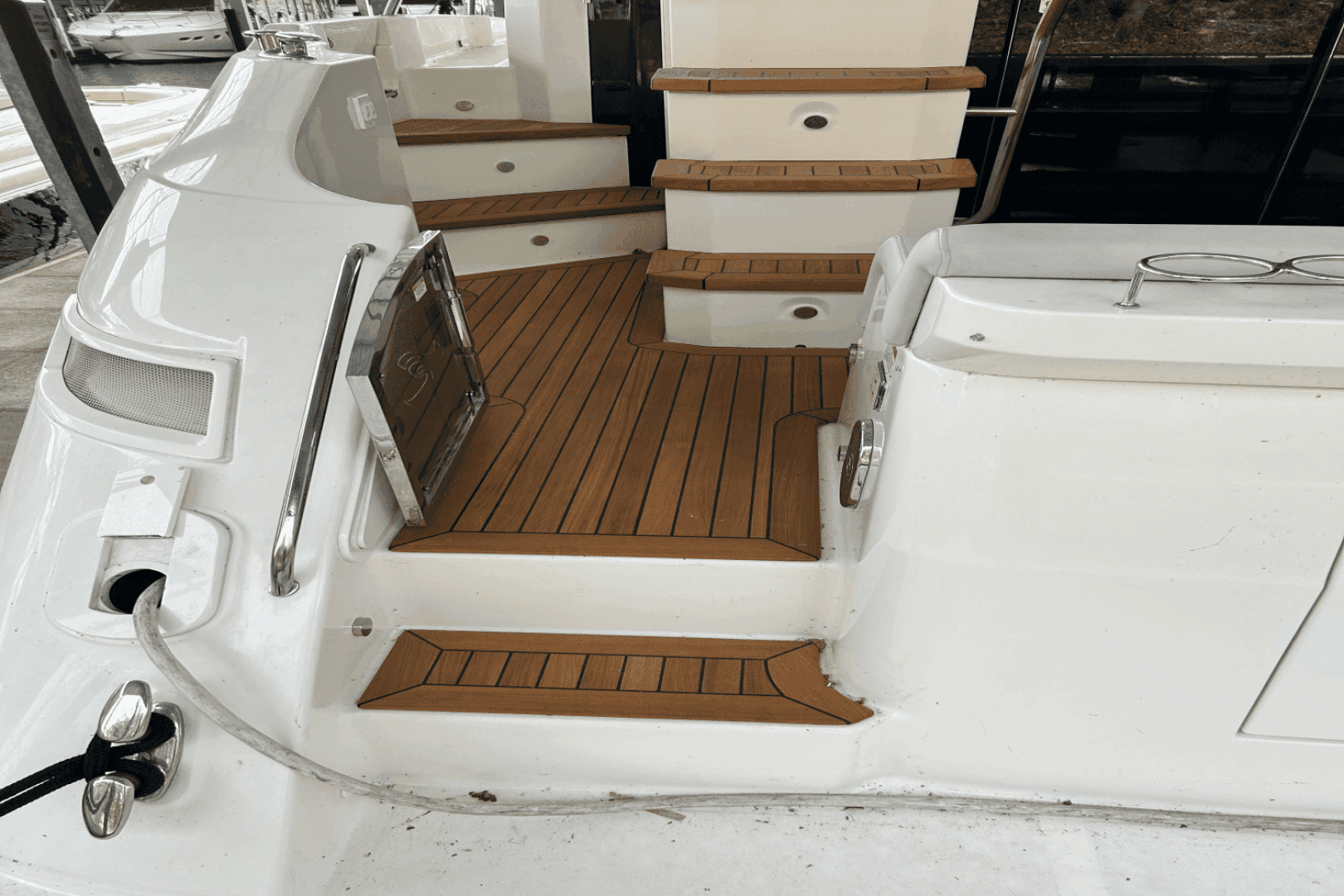 2018 Sea Ray L550 FLY