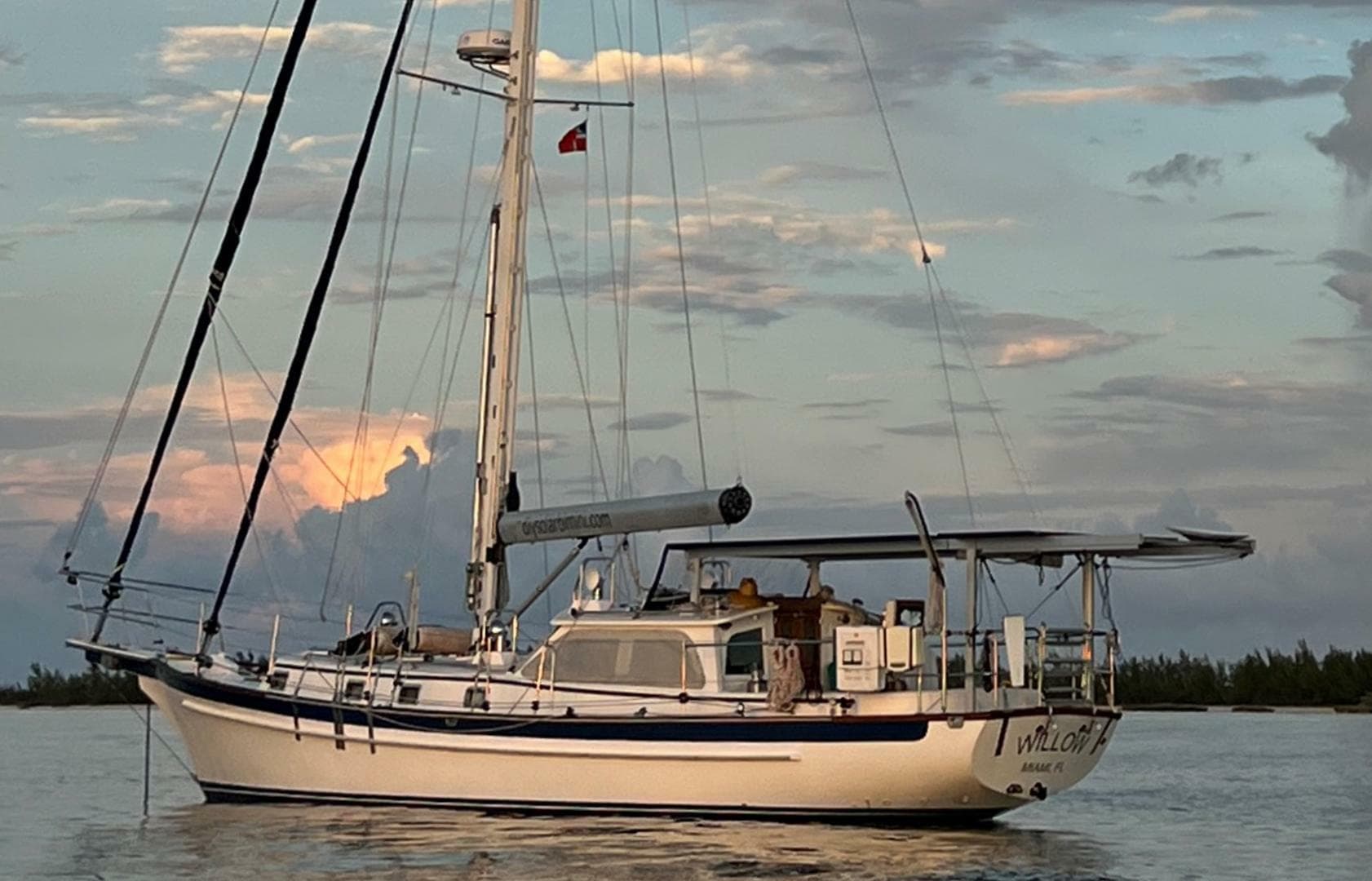 2005 Cabo Rico 42 Pilothouse