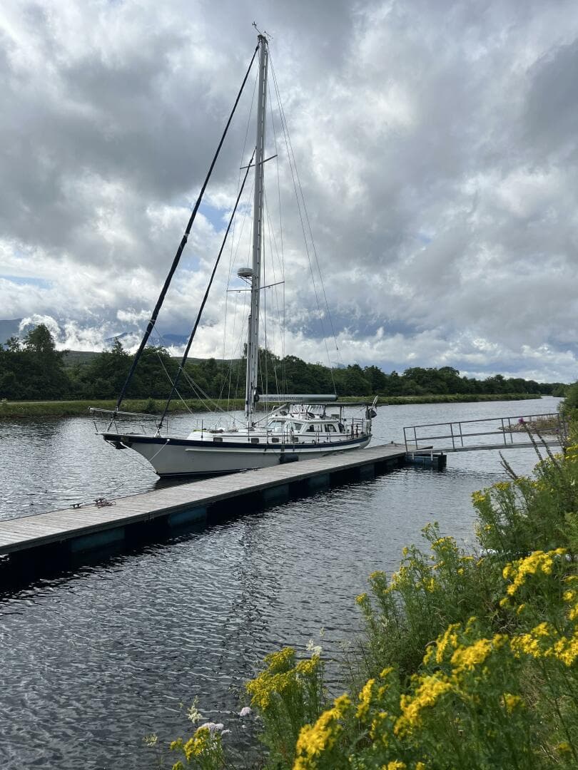 2005 Cabo Rico 42 Pilothouse