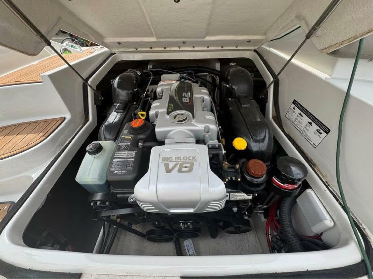 2015 Crownline 285 SS