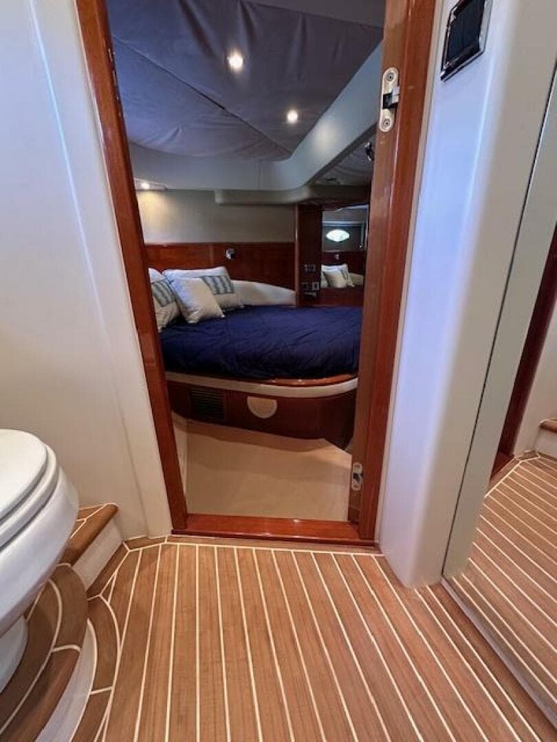 2006 Viking Princess 58V