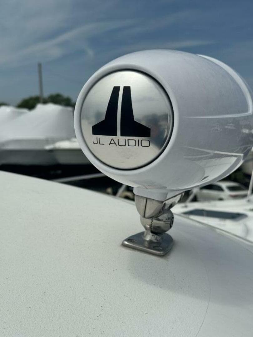 2006 Tiara Yachts 43 Sovran