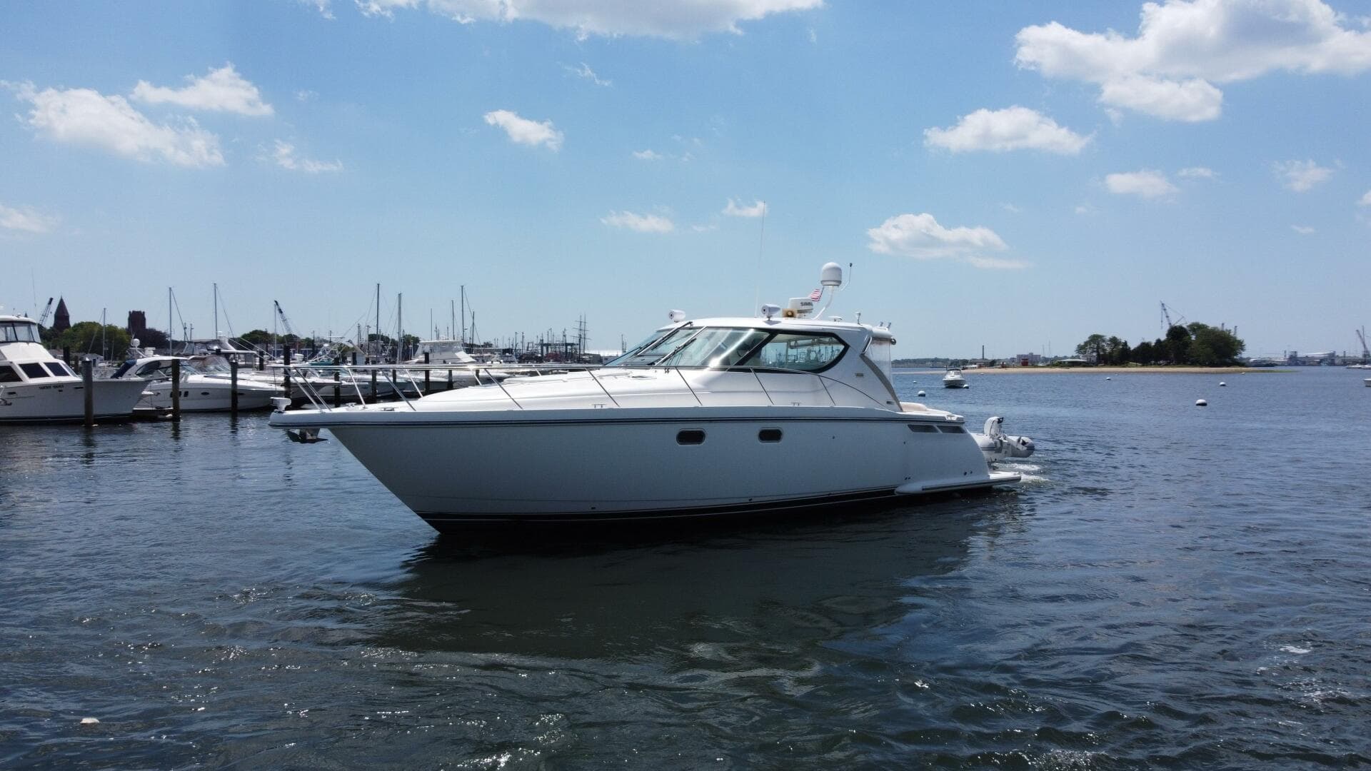 2006 Tiara Yachts 43 Sovran