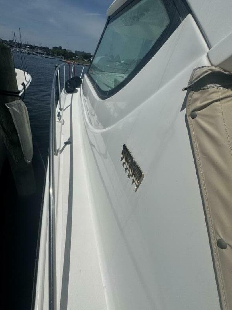 2006 Tiara Yachts 43 Sovran