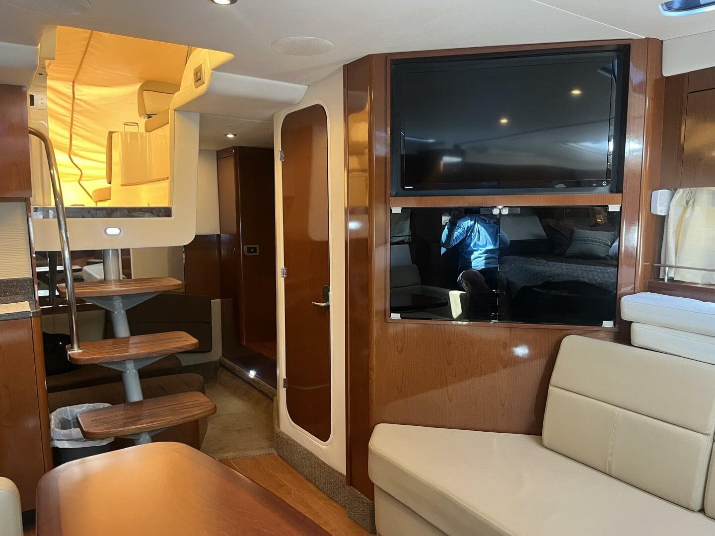 2014 Sea Ray 350 Sundancer