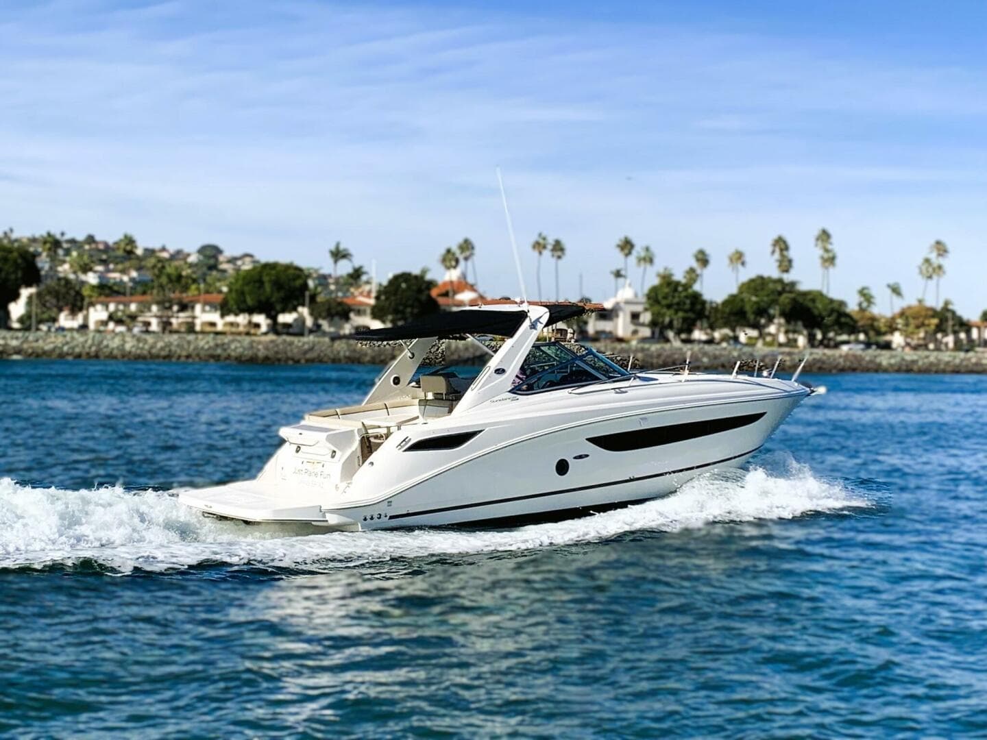 2014 Sea Ray 350 Sundancer