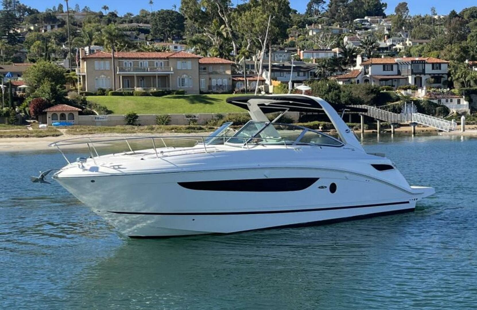 2014 Sea Ray 350 Sundancer
