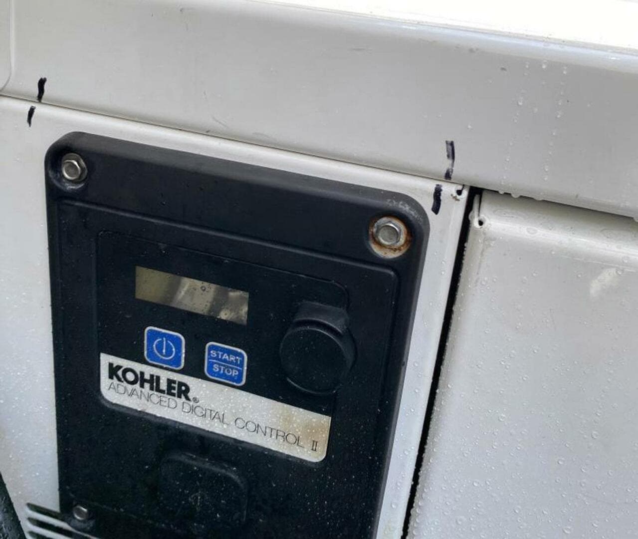 2006 Carver 36 Mariner