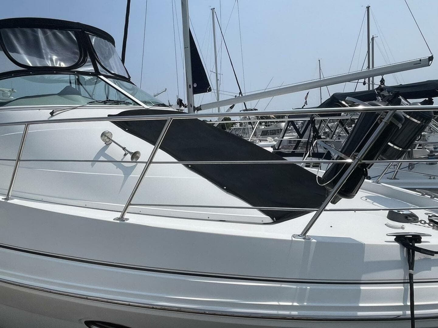 2006 Carver 36 Mariner