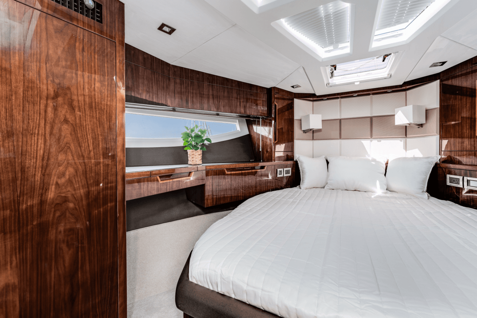 2023 Galeon 510 SKY
