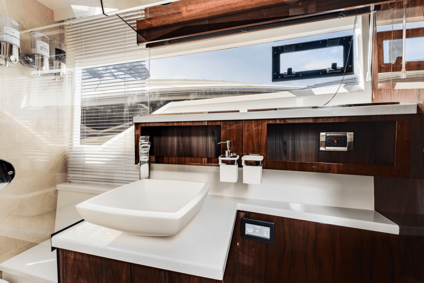 2023 Galeon 510 SKY