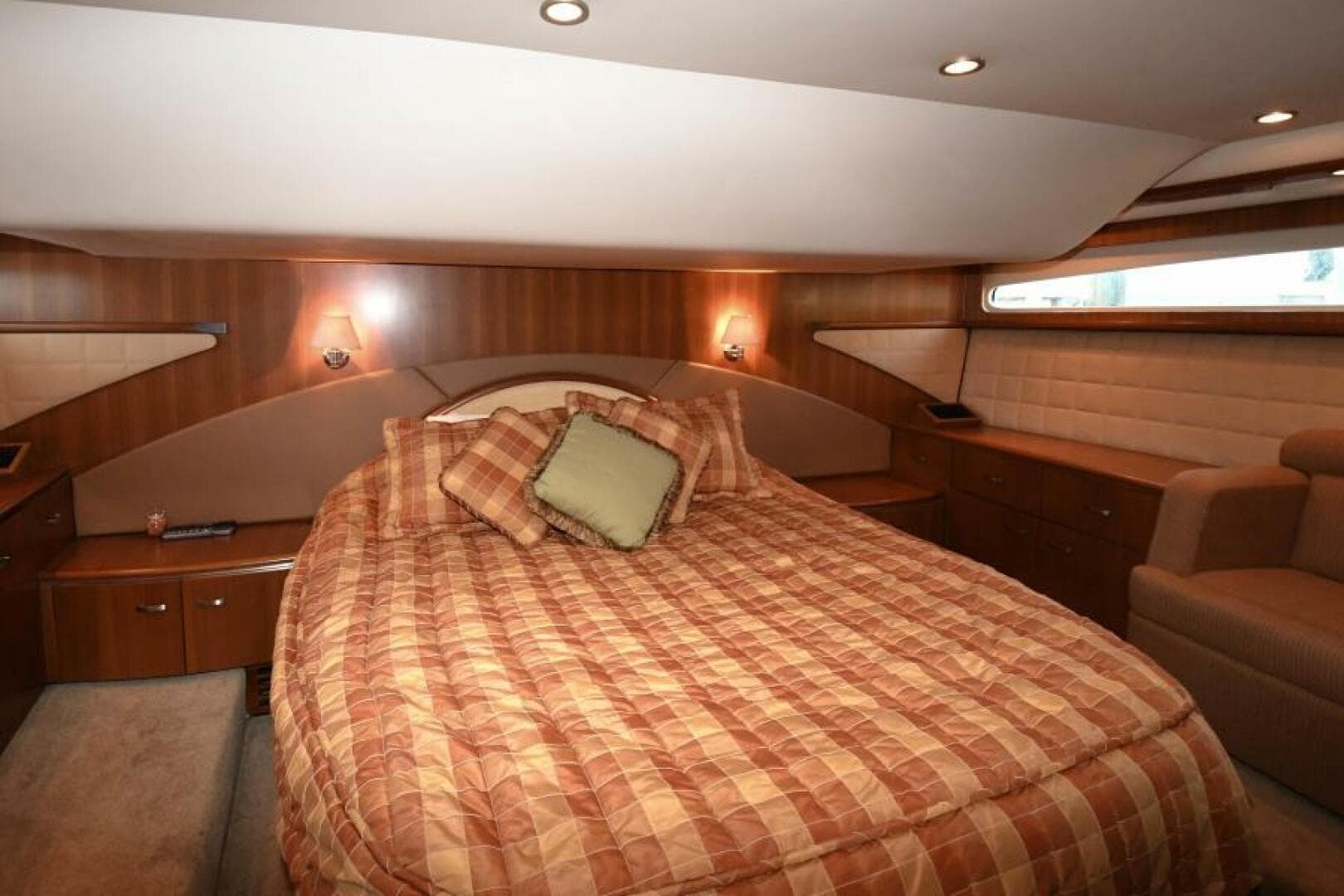 2008 58 Tiara Yachts Sovran - Dreamscape - Master Stateroom