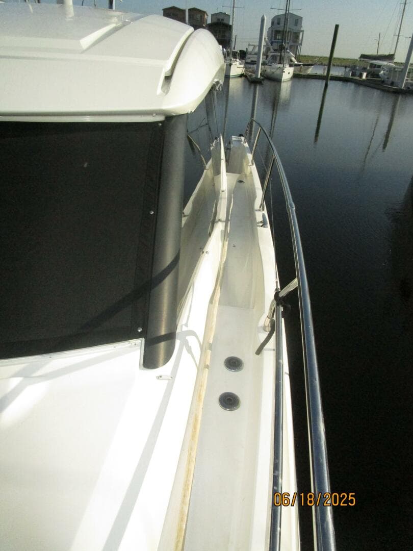 42' Prestige port side deck2