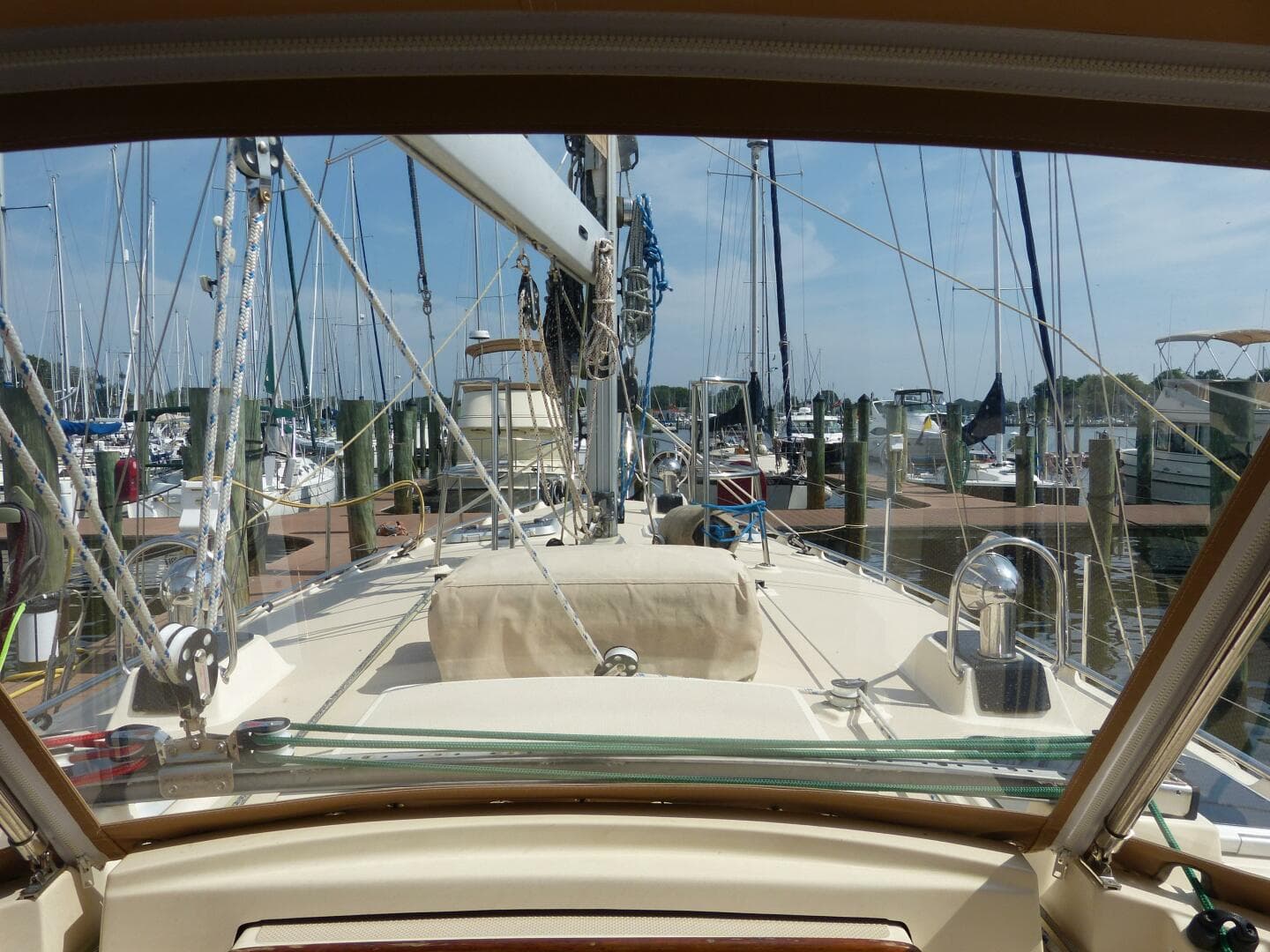 2000 Island Packet 420