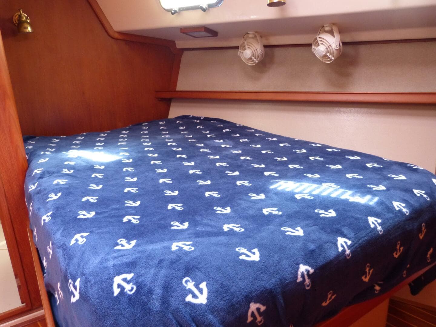 2000 Island Packet 420