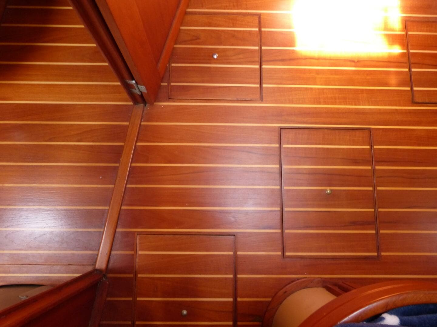 2000 Island Packet 420