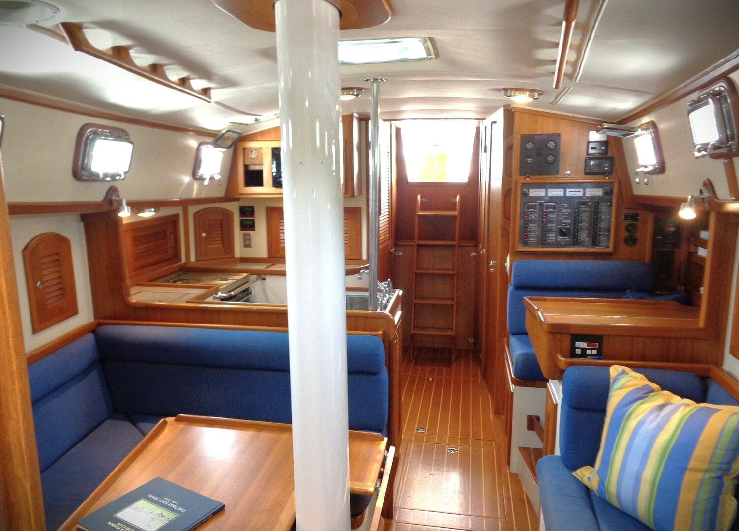2005 Pacific Seacraft 40