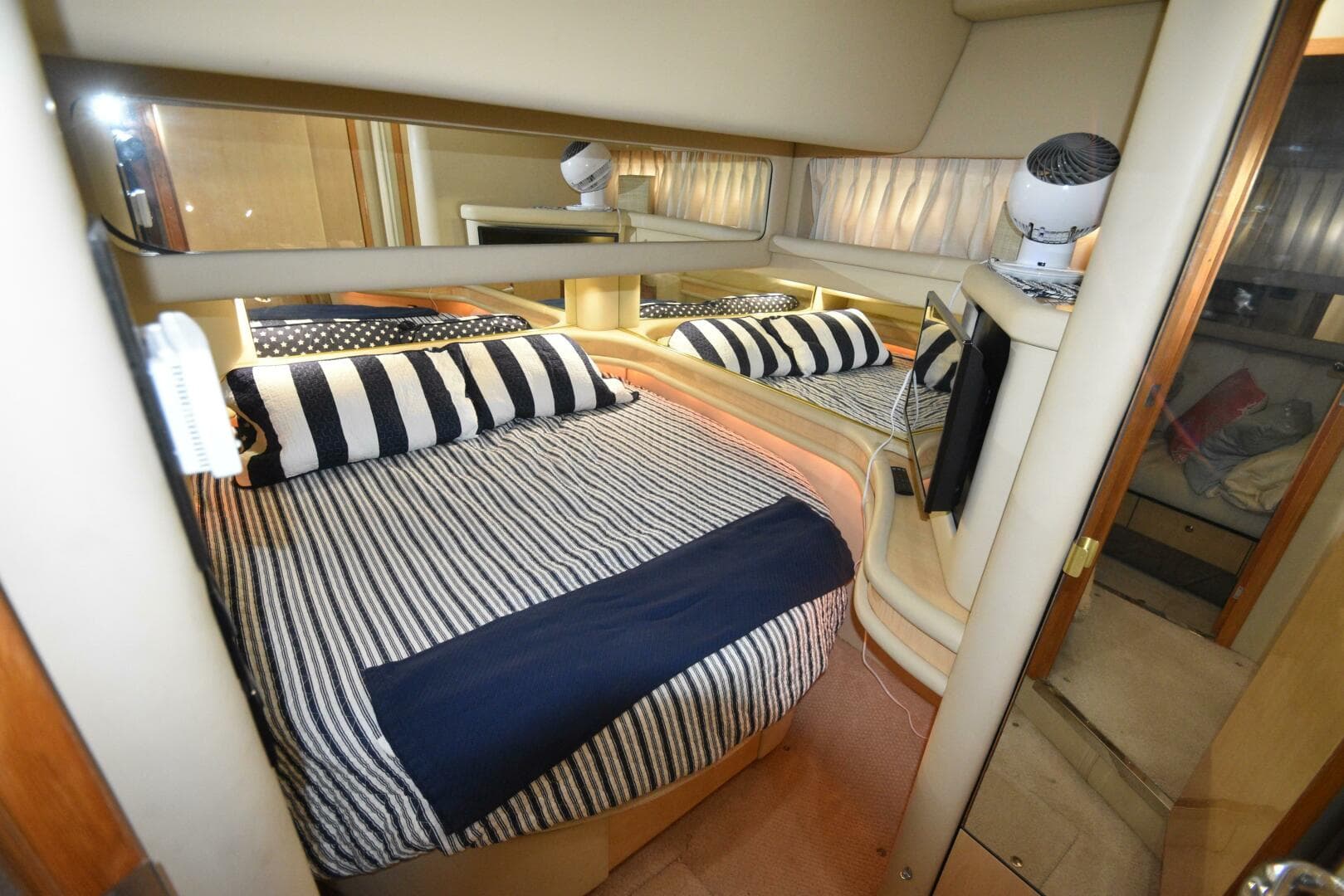 2000 Sea Ray 480 Sedan Bridge Power 9850225 983774522 0 240620250704 18