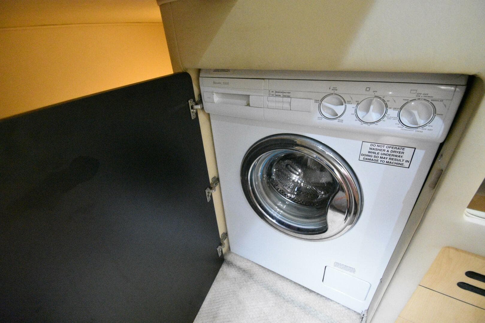 2000 Sea Ray 480 Sedan Bridge Power 9850225 983774527 0 240620250704 23